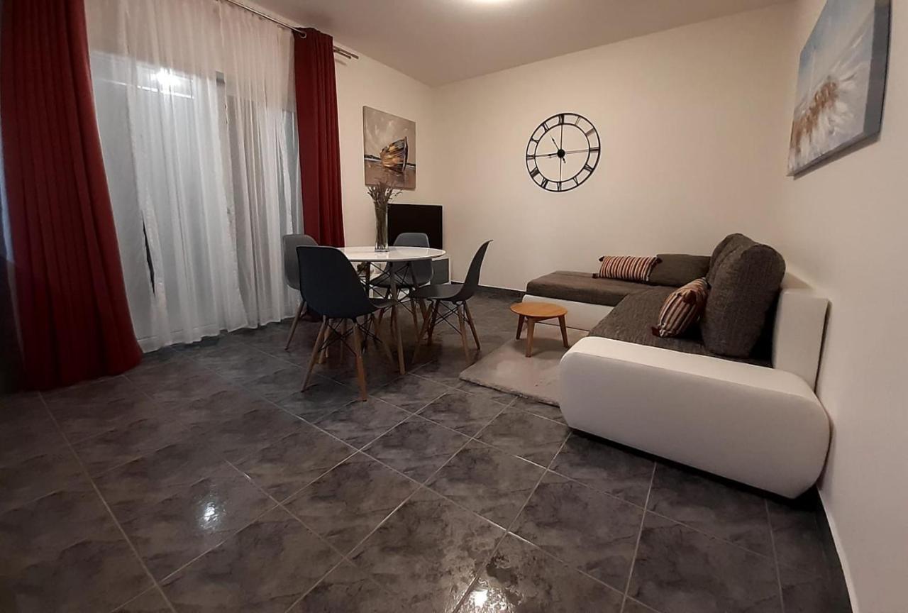 Solis Adriaticum Apartments Jasenice  Ngoại thất bức ảnh