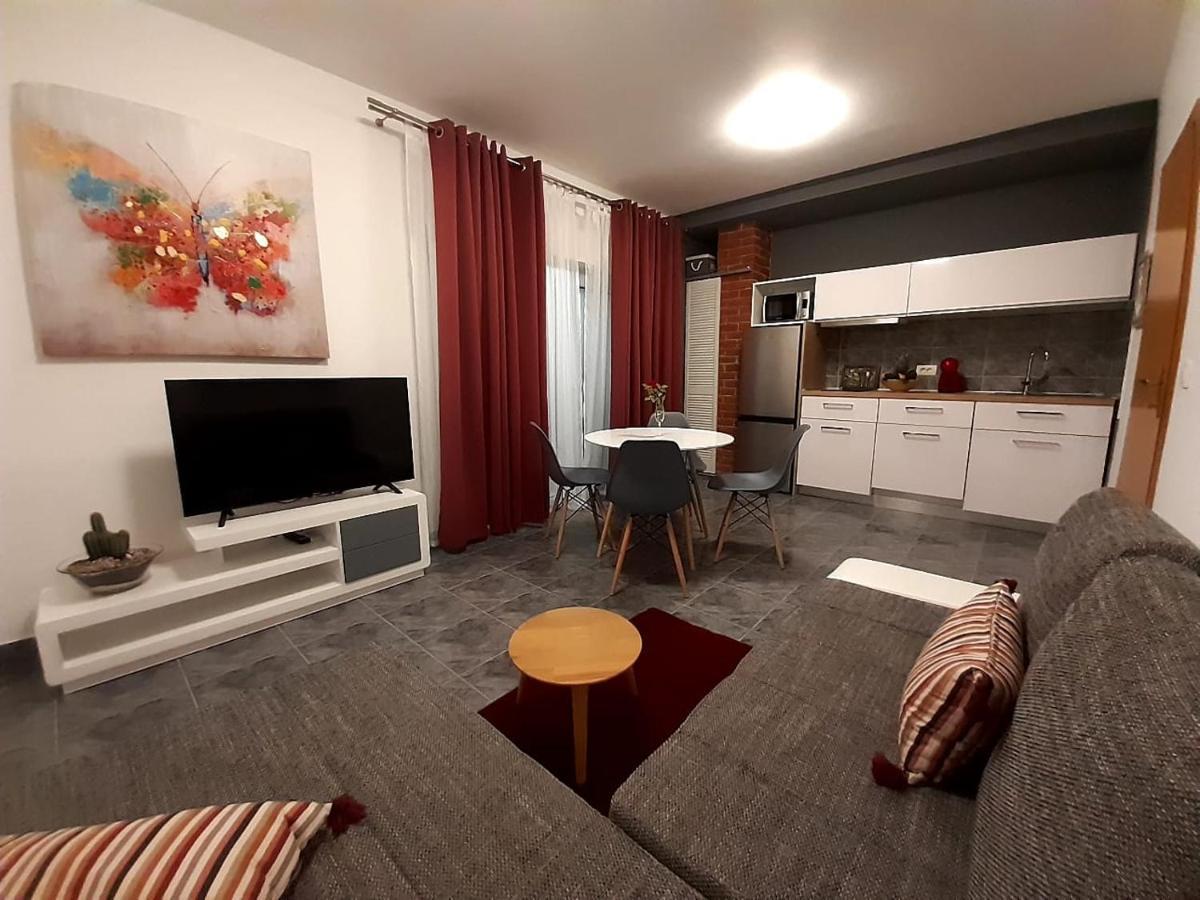 Solis Adriaticum Apartments Jasenice  Ngoại thất bức ảnh